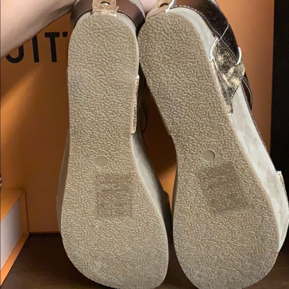 Never worn wedges! - Picture 4 of 4